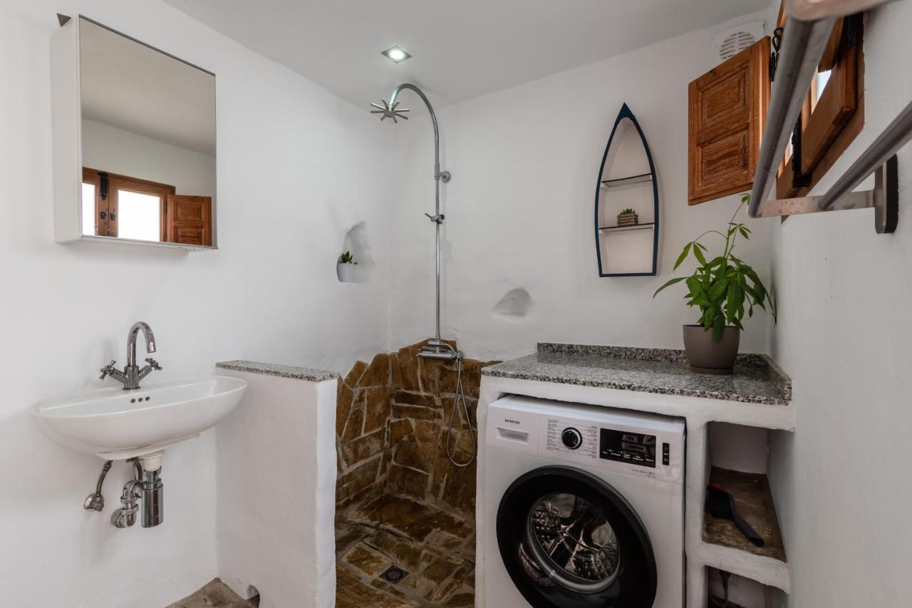 Villa Town House With Roof Terrace And Plunge Pool Alcaucín Exterior foto